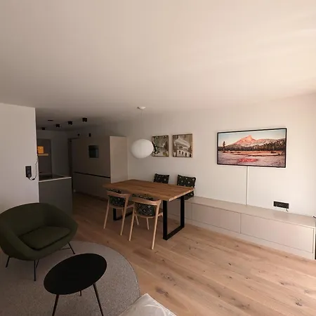 Casa Zundra Alpine